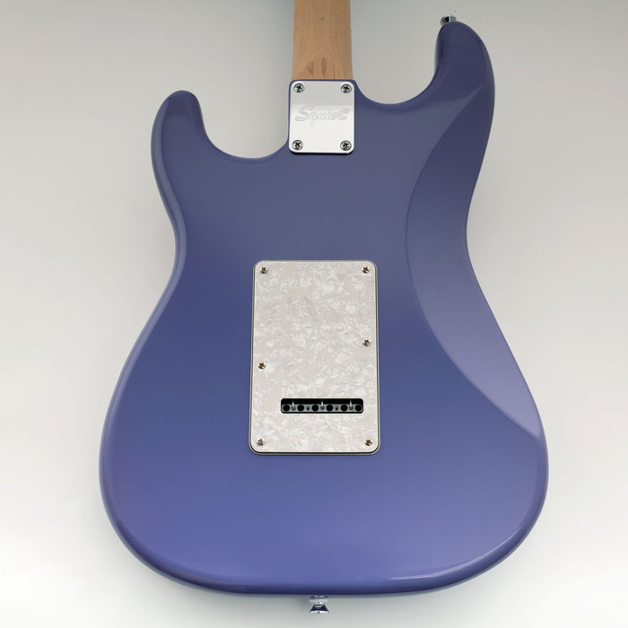 Musiclily Pro 11穴 ST ギターピックガード＆バックプレートセット Squier Sonic Strat SSS エレキギター用