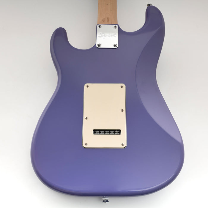 Musiclily Pro 11穴 ST ギターピックガード＆バックプレートセット Squier Sonic Strat SSS エレキギター用