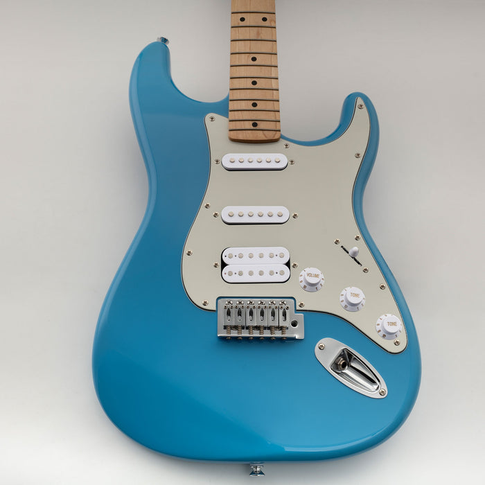 Musiclily Pro 11穴 ST ギターピックガード＆バックプレートセット Squier Sonic Strat HSS エレキギター用