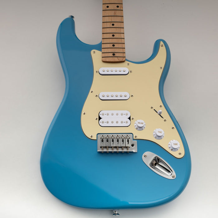 Musiclily Pro 11穴 ST ギターピックガード＆バックプレートセット Squier Sonic Strat HSS エレキギター用