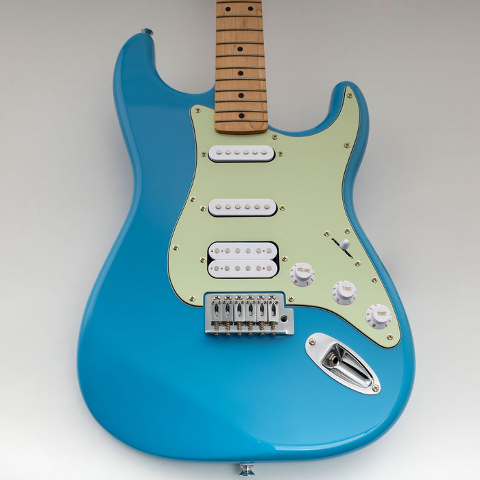Musiclily Pro 11穴 ST ギターピックガード＆バックプレートセット Squier Sonic Strat HSS エレキギター用