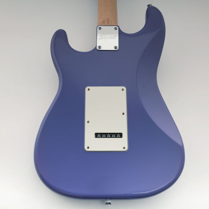 Musiclily Pro 6穴 ST ギターバックプレート Squier Sonic Strat SSS エレキギター用