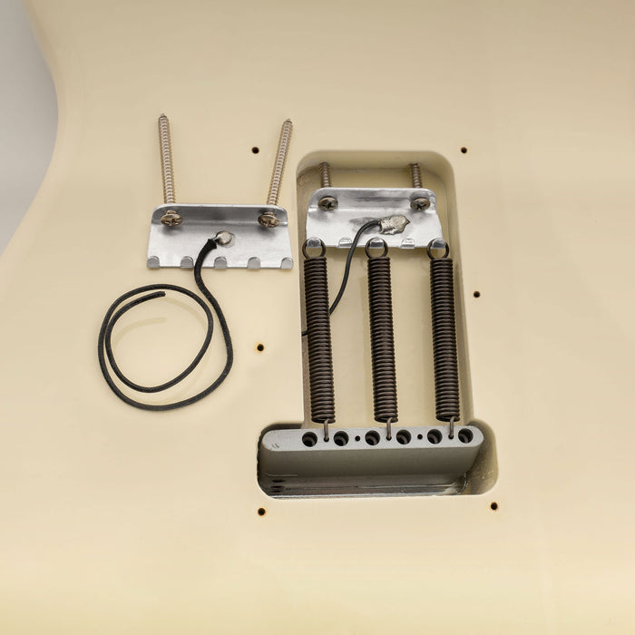 Pince à ressort tremolo pré-câblée en acier Musiclily Pro avec espacement de 34 mm pour pont tremolo de guitare électrique