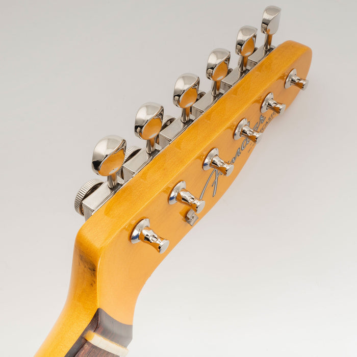 Musiclily Ultra R18T 6-in-line 18:1 Ratio Semi Closed Vintage Hybrid Style Staggered Locking Machine Heads Tuners with Vintage Oval Button for Fender Squier Strat Tele Style Electric Guitar, Nickel