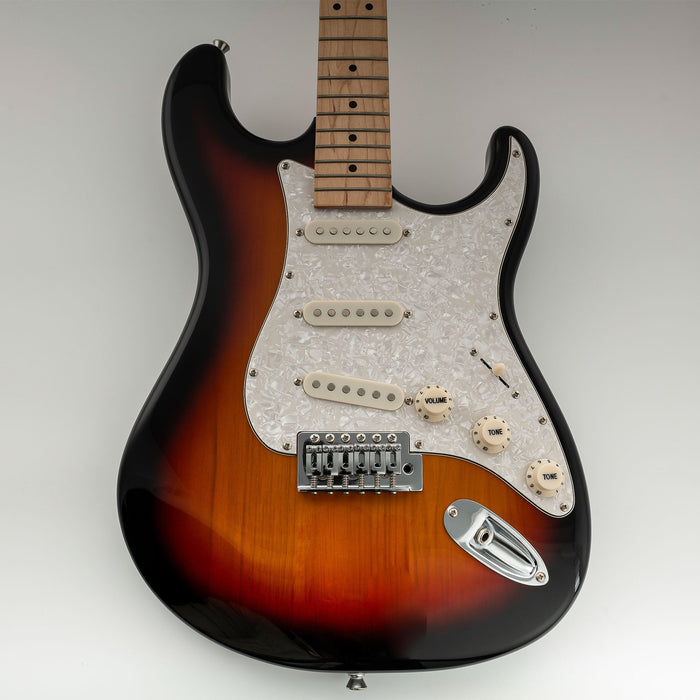 Musiclily Pro Battipenna per Chitarra ST a 10 Fori per Tagima TG-530 Stile Strat SSS Chitarra Elettrica