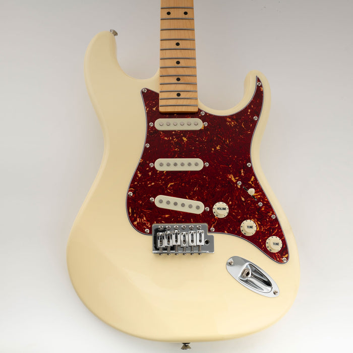 Musiclily Pro 11-Hole ST Guitar Pickguard and Backplate Set for Tagima TG-530 Strat Style SSS Electric Guitar