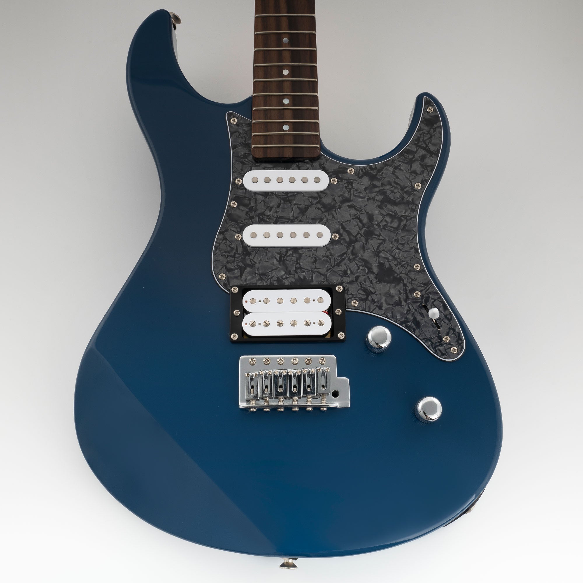 Musiclily Pro 9-Hole Guitar Pickguard for Yamaha PAC112V HSS Electric Guitar