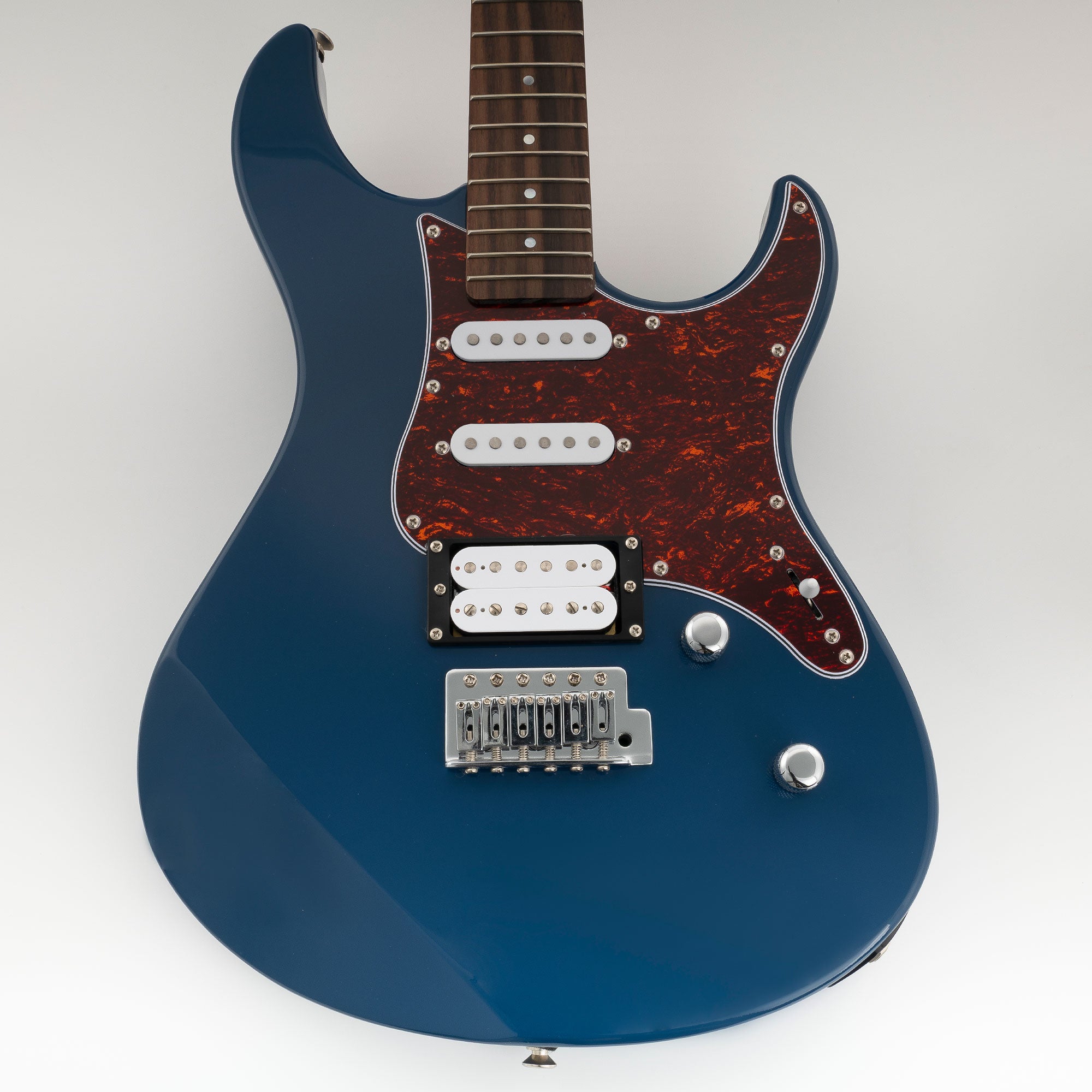 Musiclily Pro 9-Hole Guitar Pickguard for Yamaha PAC112V HSS Electric Guitar