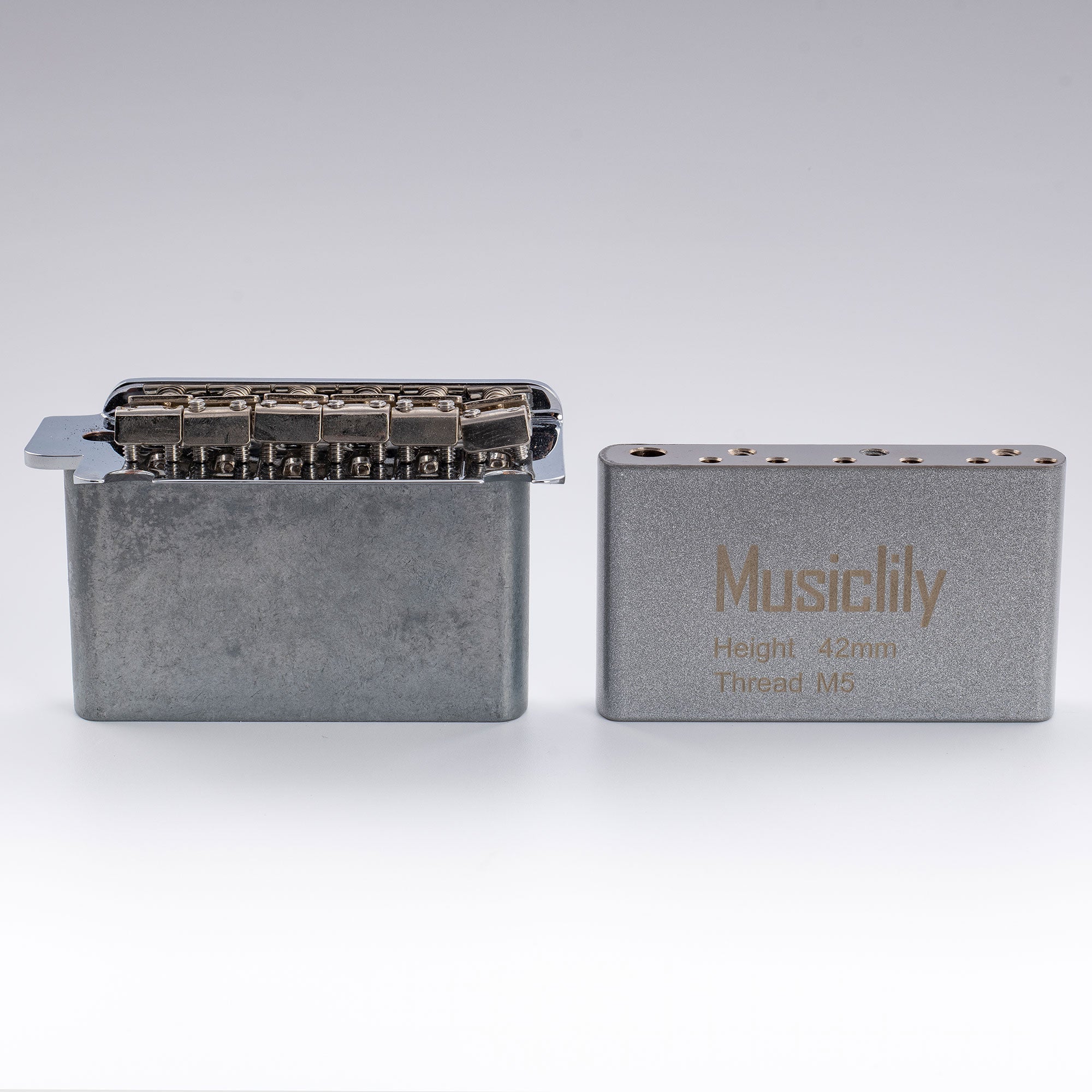 Musiclily Ultra 52,5 mm (2-1/16 pouce) bloc de vibrato en acier massif pour guitare électrique de style Strat Fender Player à 2 points (MIM Mexique), 42 mm de haut