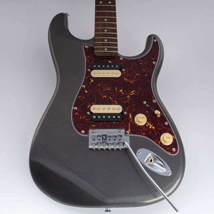 Musiclily Basic ST-HH Pre-wired Loaded Pickguard with Ceramic Pickups for Strat Style Electric Guitar
