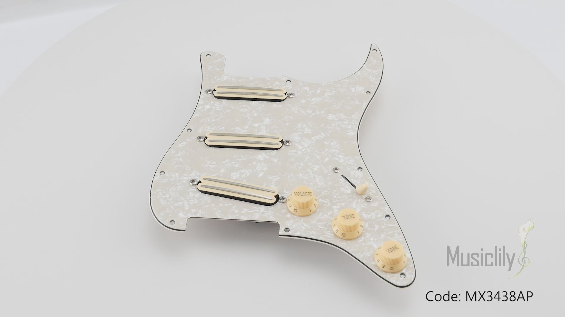 Musiclily Pro-SE ST-DPHC Pre-wired SSS Pickguard with Ceramic Mini Rail Humbucker for Strat Style Electric Guitar